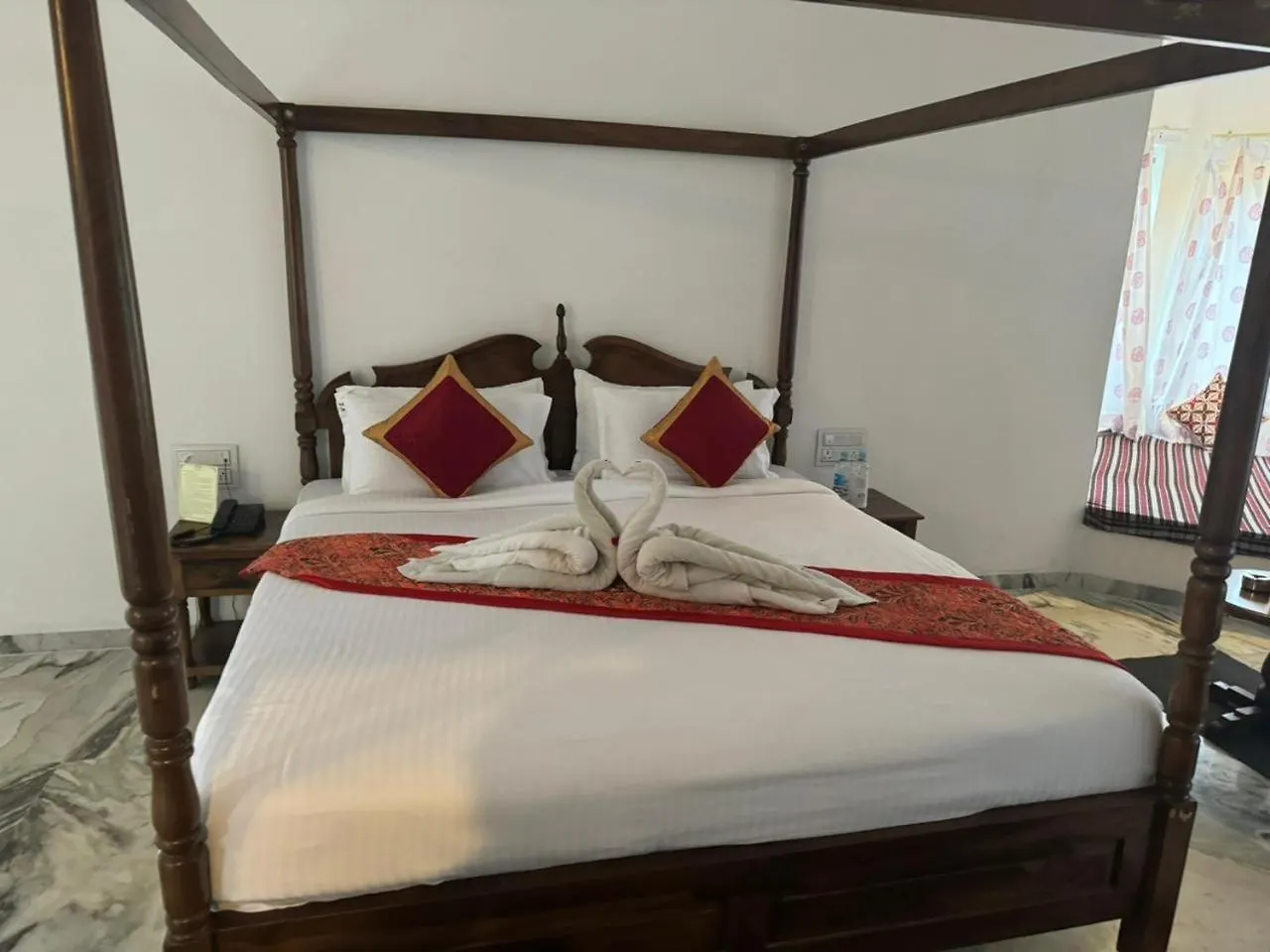 Jag Aravali Resort Udaipur By Naina Staycation - Best For Corporate Events - Family Resort - Swimming Pool - Gardens 4*,
