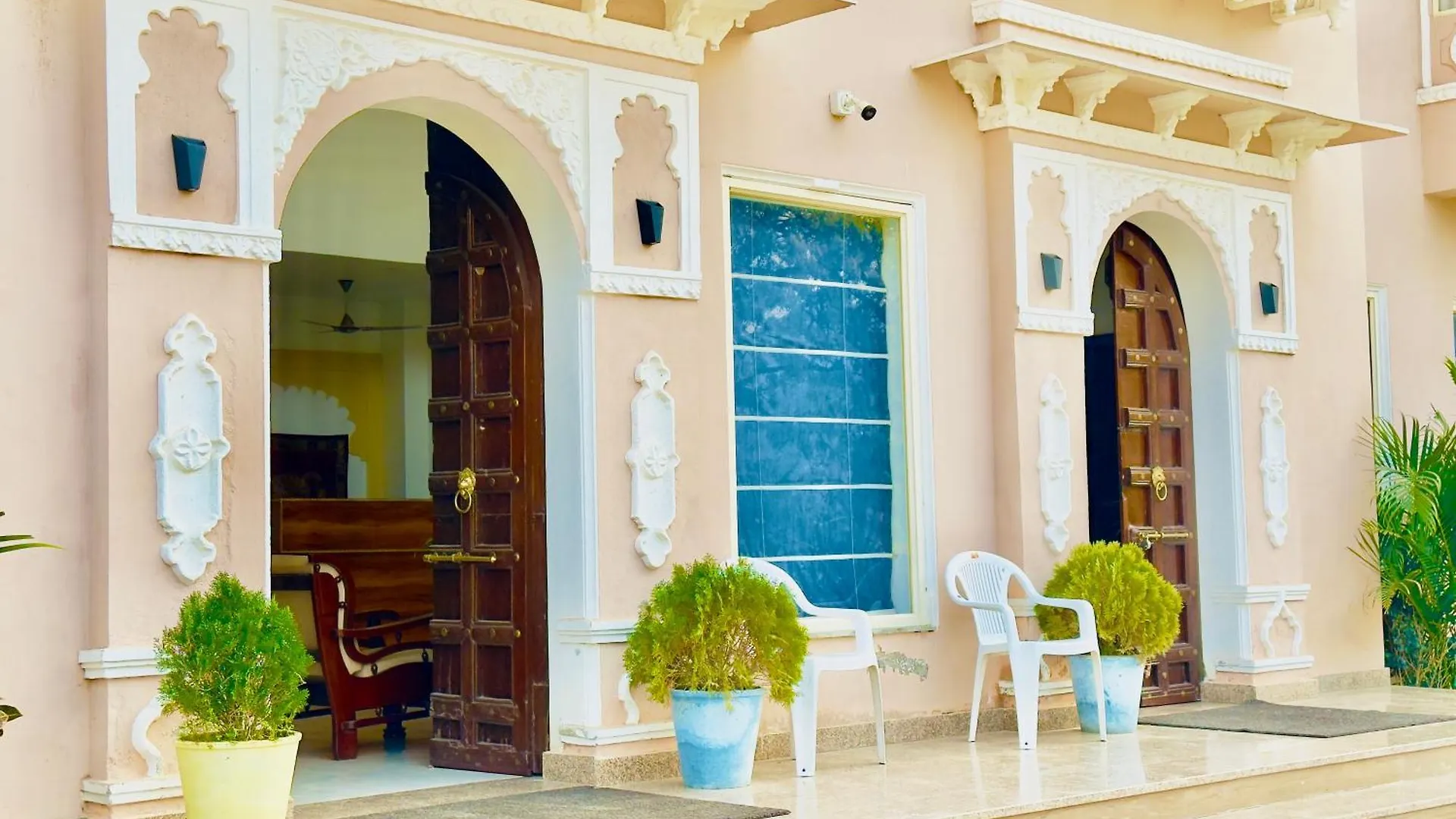 Jag Aravali Resort Udaipur By Naina Staycation - Best For Corporate Events - Family Resort - Swimming Pool - Gardens 4*,  Indie